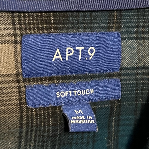 Apt. 9 Flannel Blue Black and White design medium - Picture 2 of 5